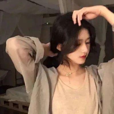 在凶手的怀抱里